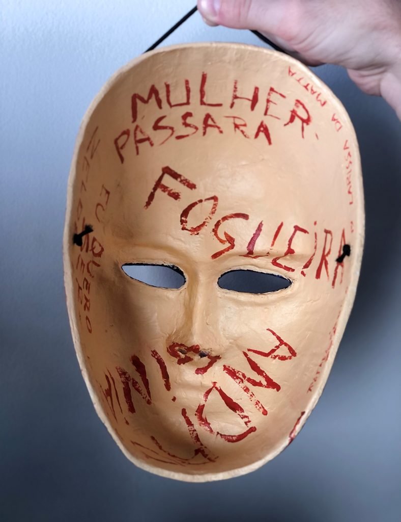 Máscara teatral de Zelda Fitzgerald, encomendada pela atriz e diretora Larissa da Matta.